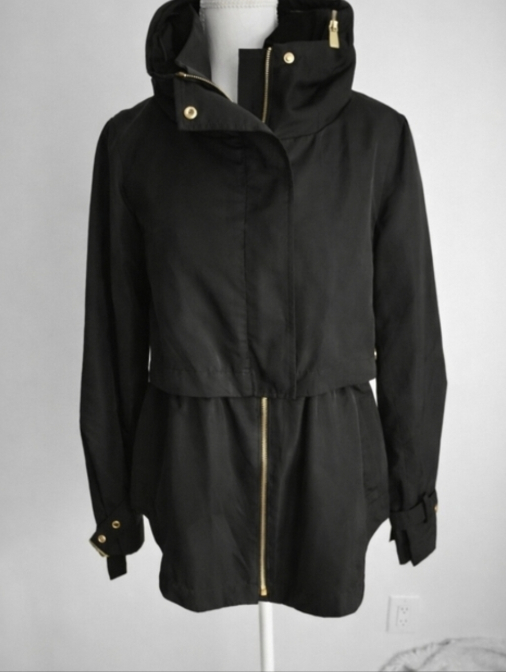 Sale🎯 Zara. NWOT. Black Trench Coat Zippered Hood And Adjustable Sleeves Size S - Picture 15 of 15